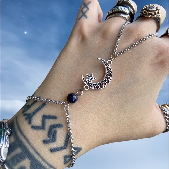 Star crecent moon midnight sunstone hand bracelet - Picture 3 of 10